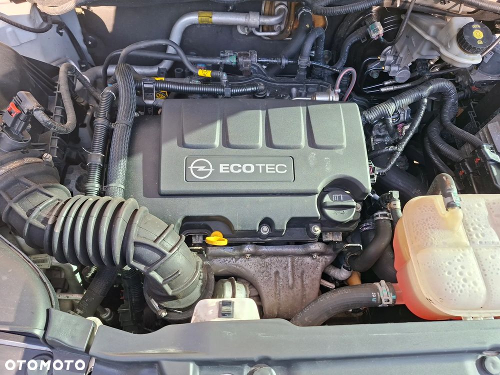 Opel Mokka 1.4 T Cosmo S&S - 27