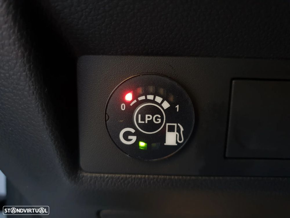 Renault Captur 1.0 TCe Techno Bi-Fuel - 18