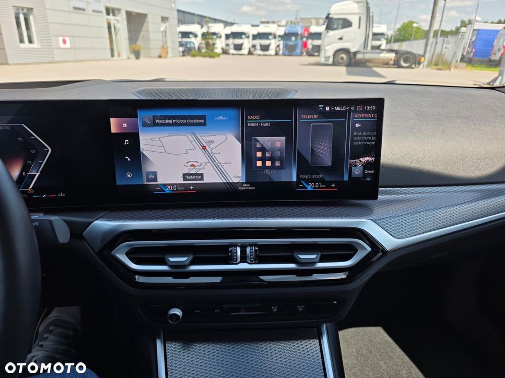 BMW Seria 3 318i M Sport - 21