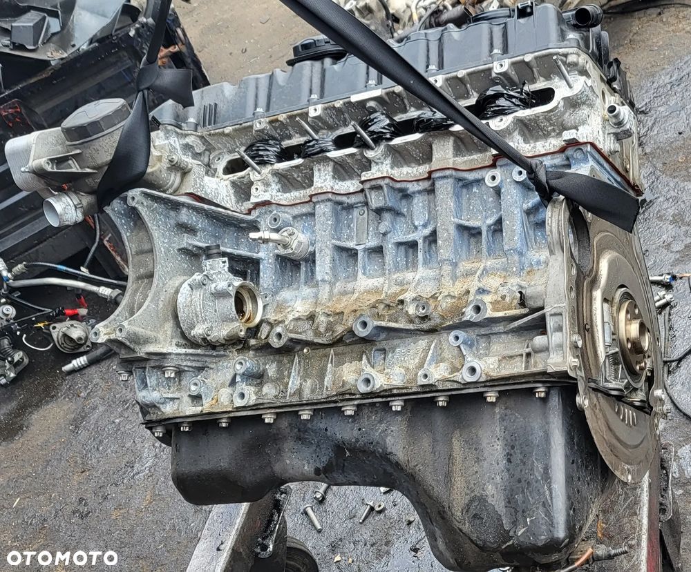 BMW 3 E92 07r 325i 3.0 B 160kW SILNIK N53B30A GOŁY - 3