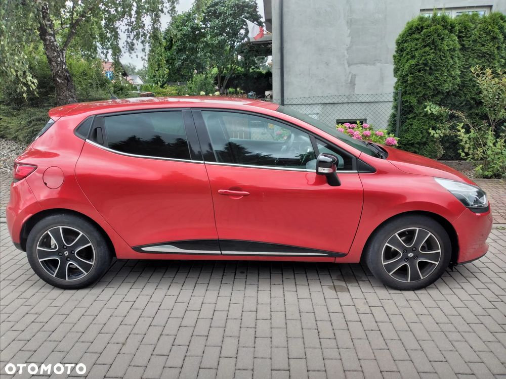 Renault Clio - 2