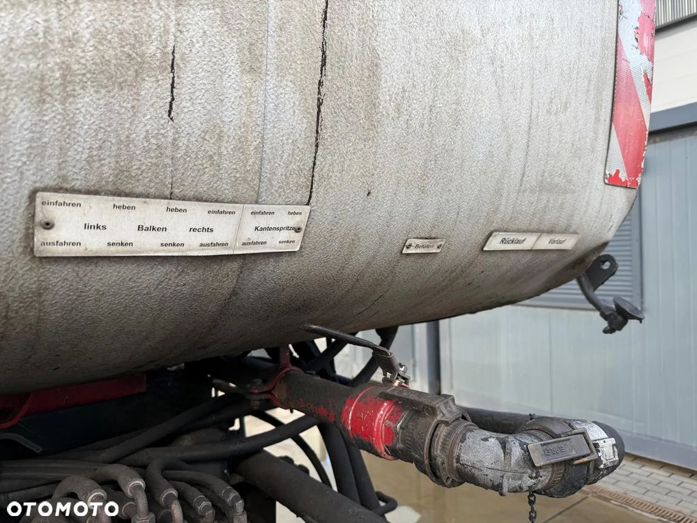 Mercedes-Benz Axor 1829 - 15