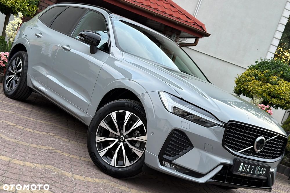 Volvo XC 60 B5 B AWD Geartronic RDesign - 4
