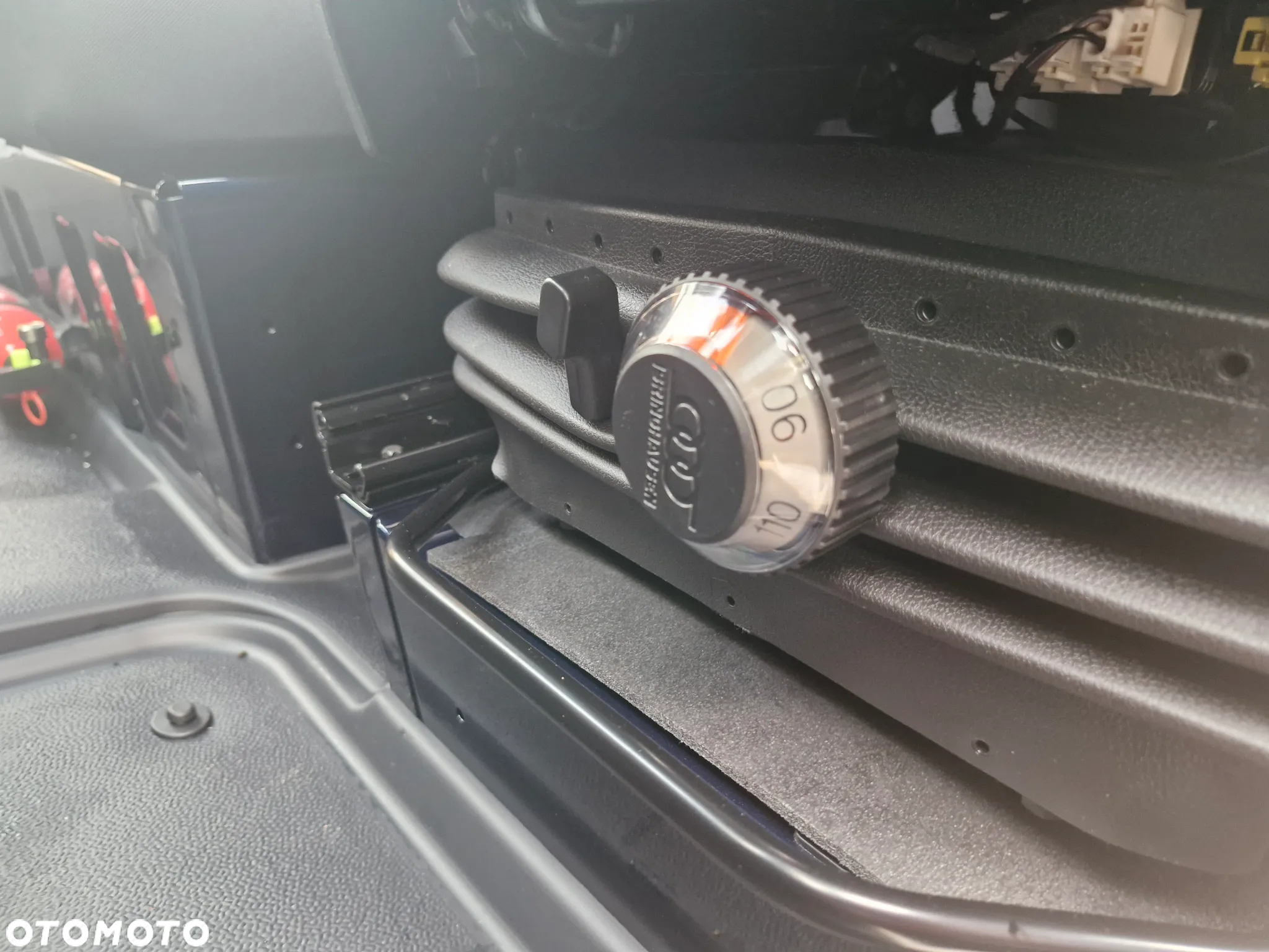 Mercedes-Benz Sprinter 319 CDI - 31