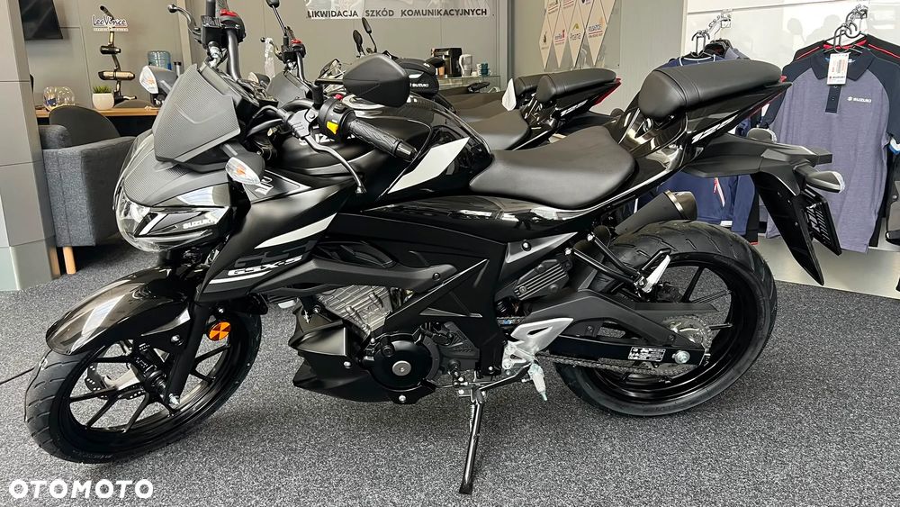 Suzuki GSX - 2