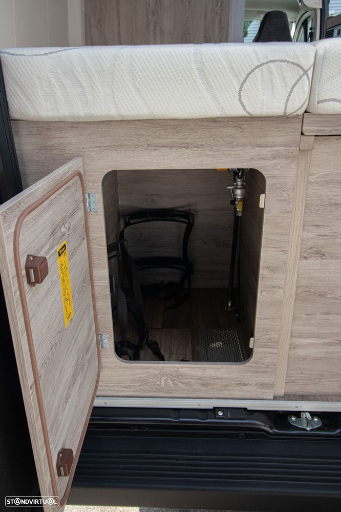 Peugeot Boxer BRAVIA SWAN 599 - 18