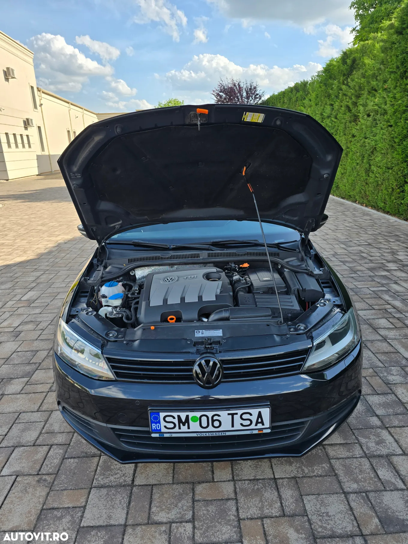 Volkswagen Jetta - 12