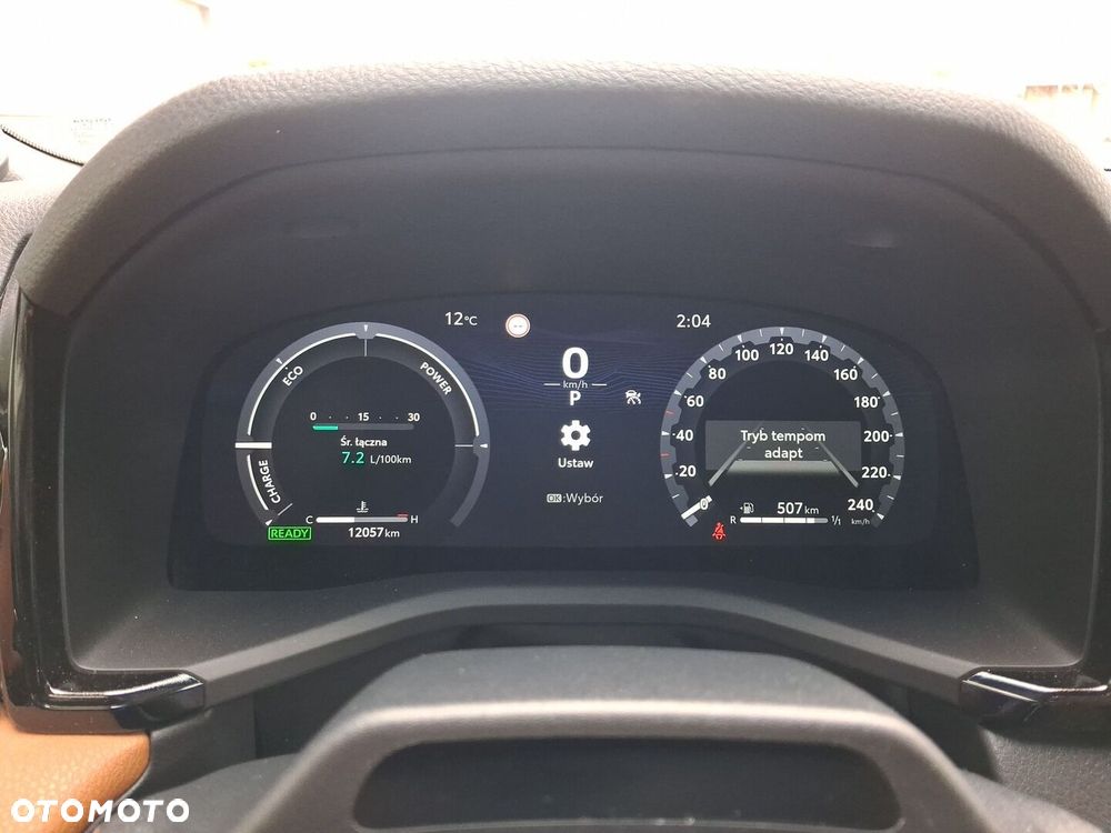 Toyota Camry - 24