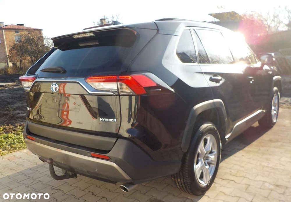 Toyota RAV4 - 7