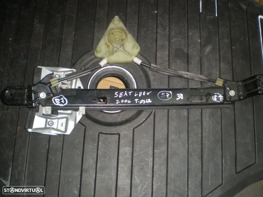 Elevador Sem Motor S/REF057 SEAT LEON 2006 5P TE - 1