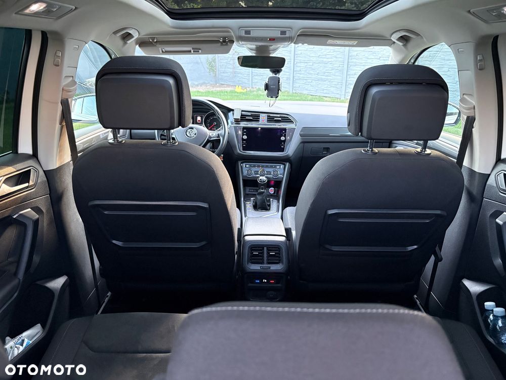 Volkswagen Tiguan ver-2-0-tdi-bmt-scr-comfortline - 9