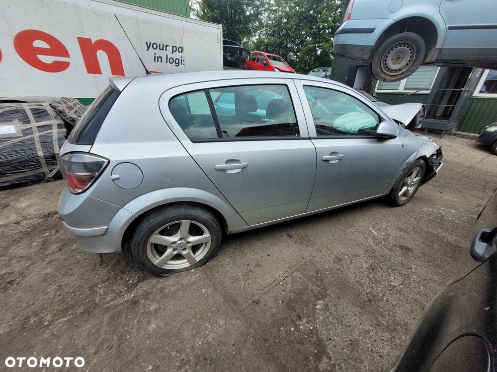 2009 OPEL ASTRA H 1.4 16V Z14XEP 90KM Silnik Skrzynia Części