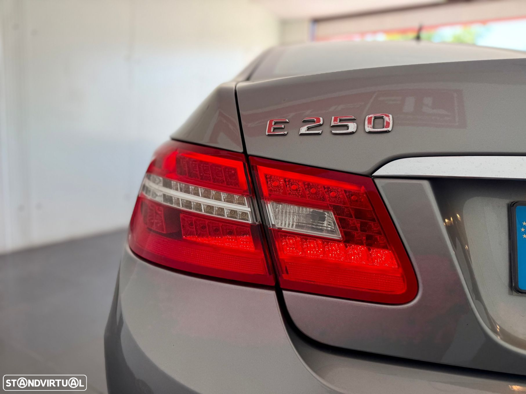 Mercedes-Benz E 250 - 11
