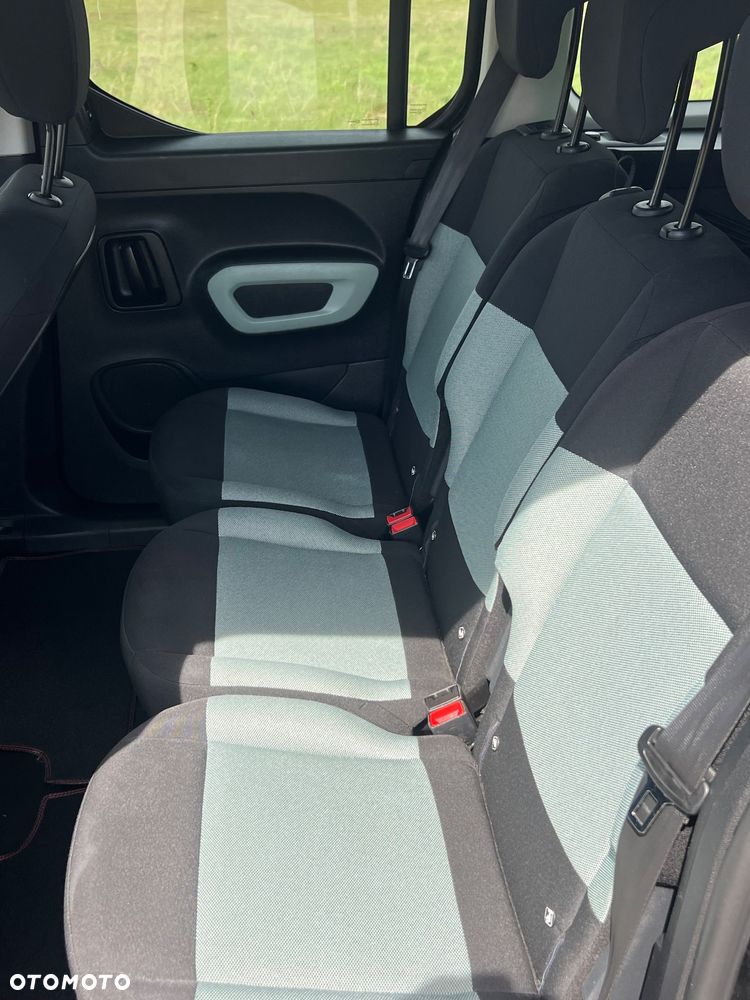 Citroën Berlingo XL 7-Sitzer BlueHDi 130 SHINE - 16