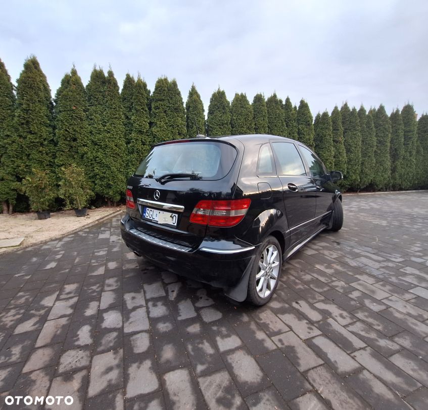 Mercedes-Benz Klasa B 180 CDI - 13