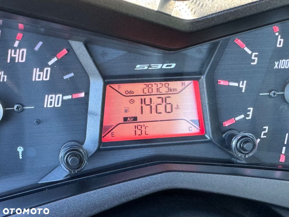 Yamaha Tmax - 22