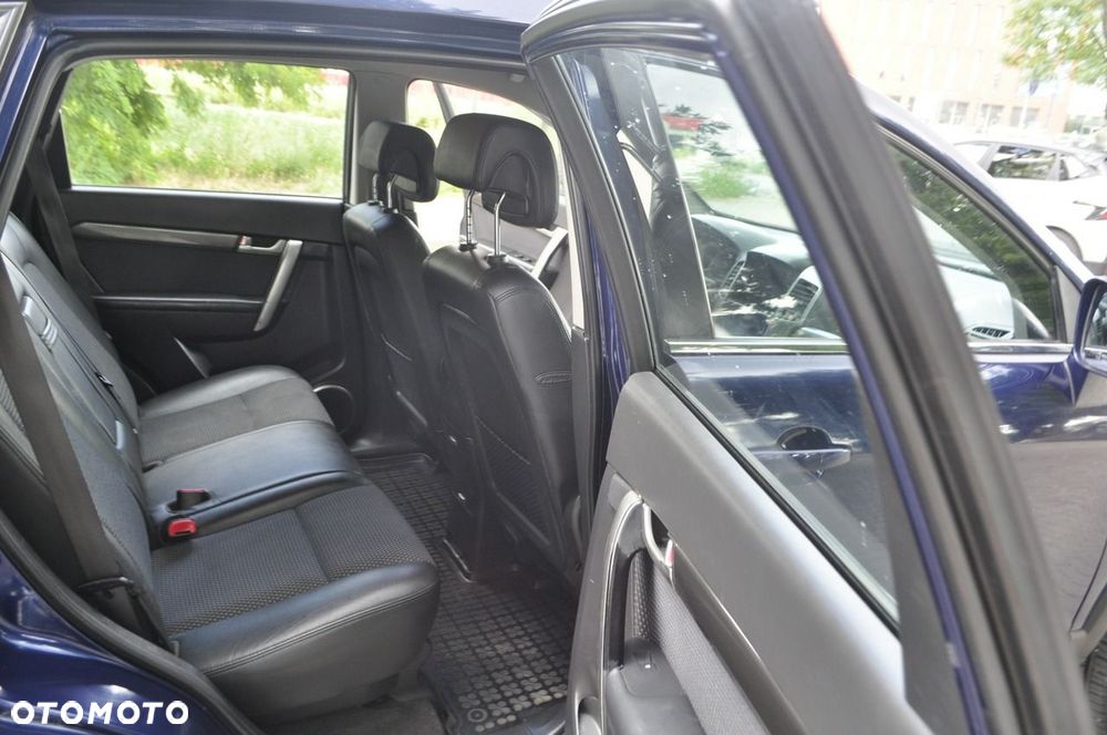 Chevrolet Captiva - 11