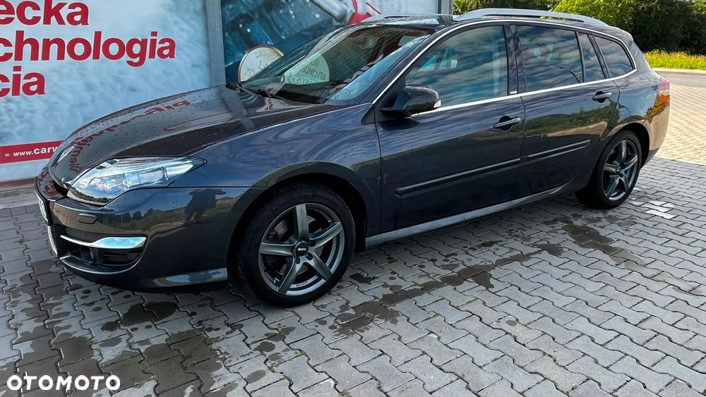 Renault Laguna 2.0 DCi FAP GT - 12