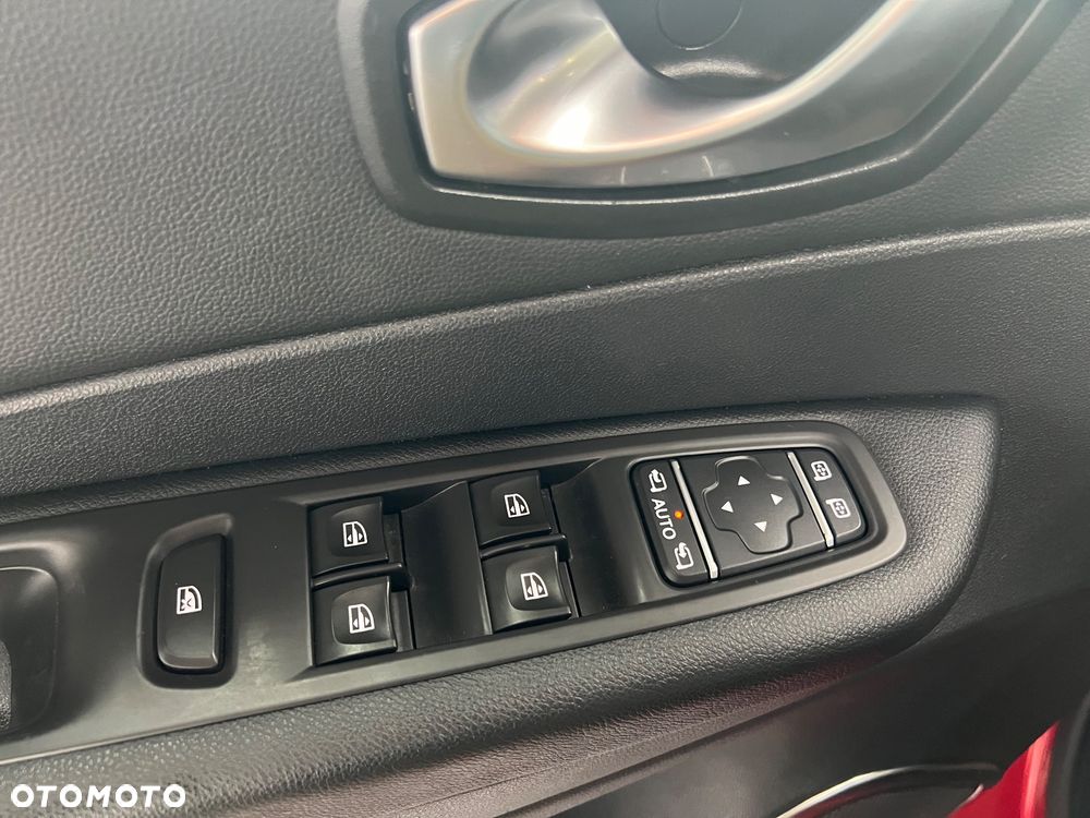 Renault Captur - 21