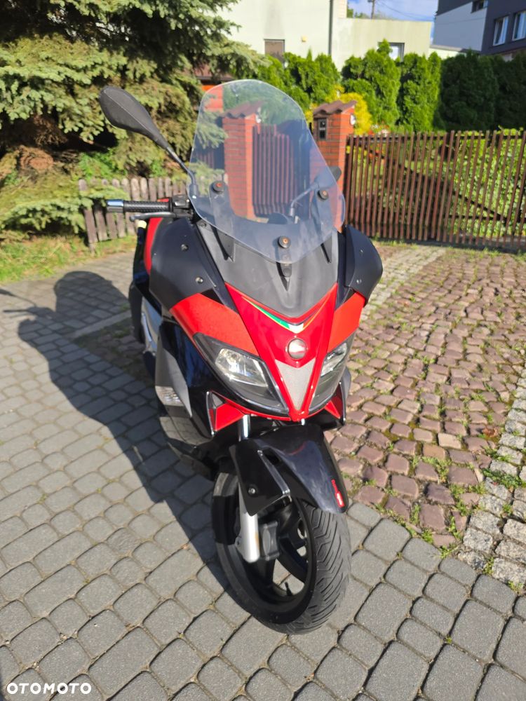 Aprilia SR - 4