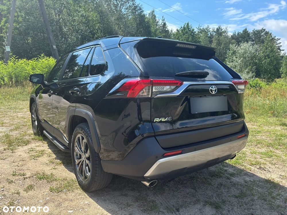 Toyota RAV4 - 7