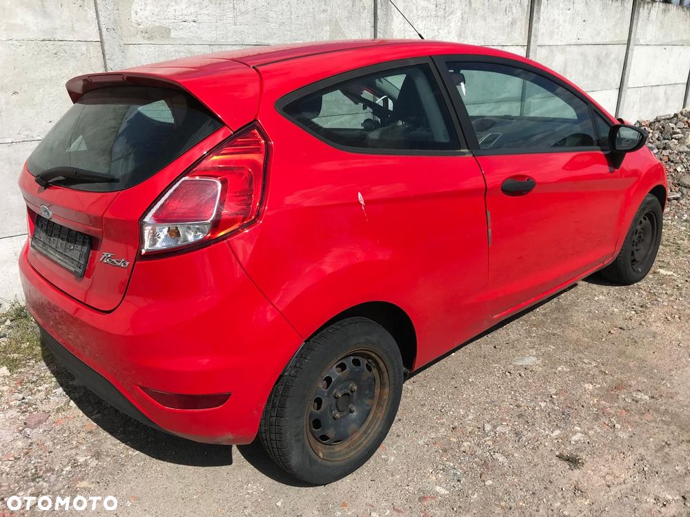 Ford Fiesta - 7