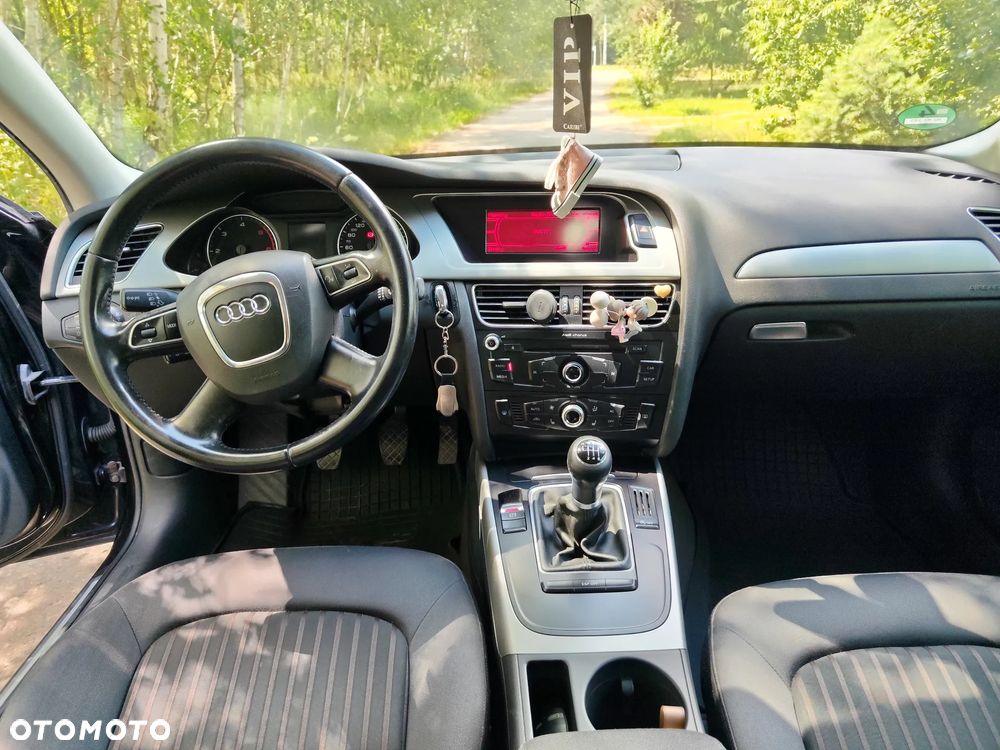 Audi A4 Avant 2.0 TDI - 12