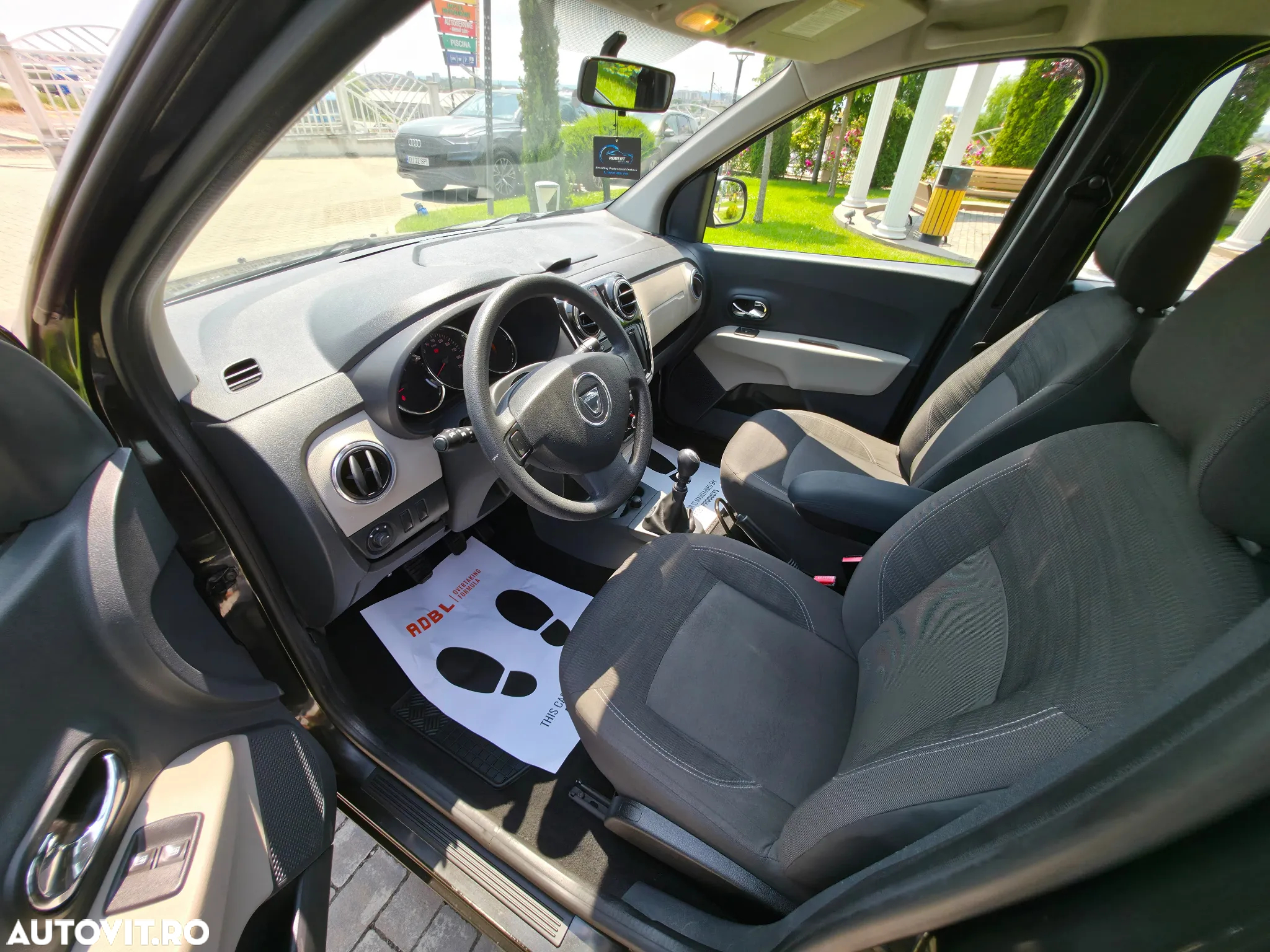 Dacia Lodgy dCi 110 Laureate - 10