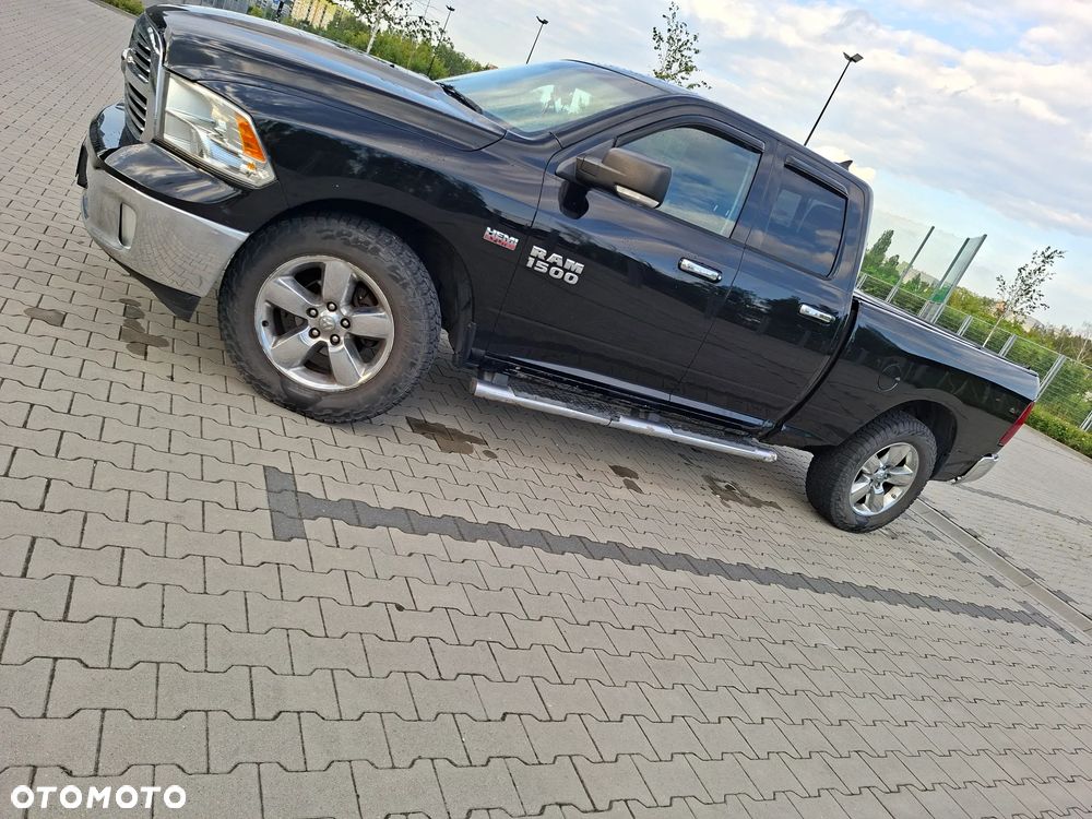 Dodge RAM - 16
