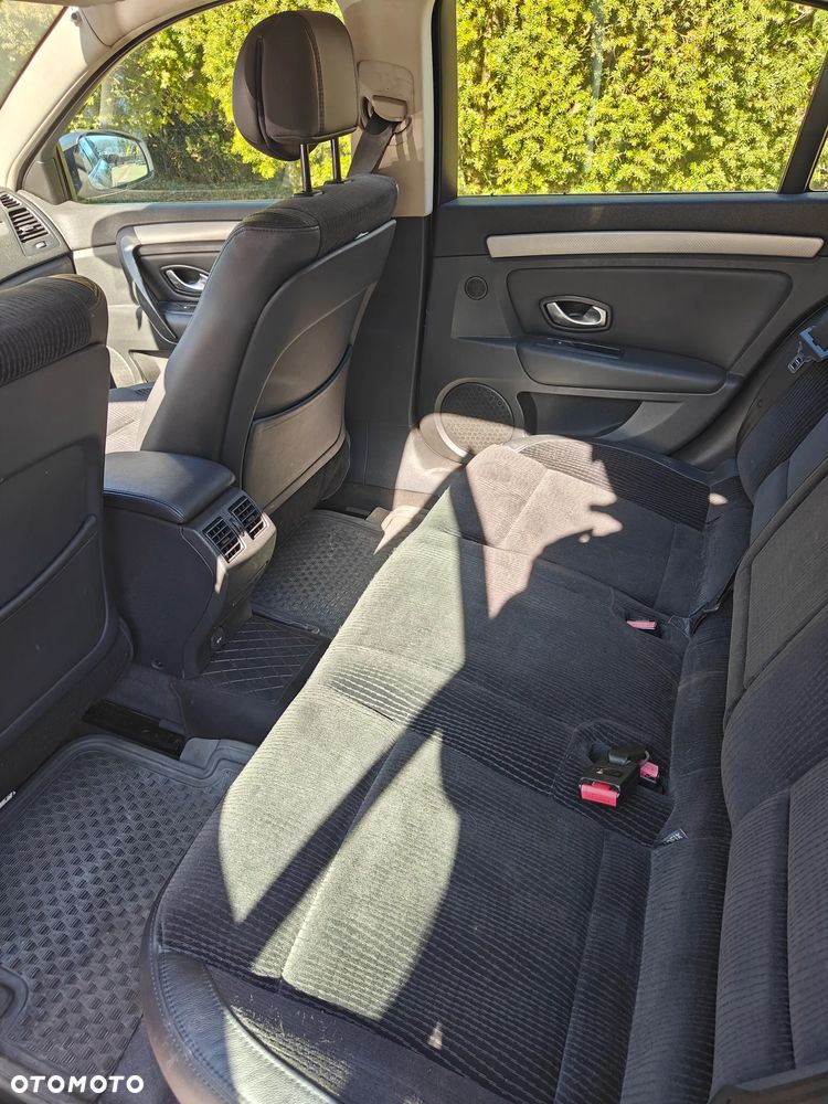 Renault Laguna 2.0 DCi Dynamique - 12