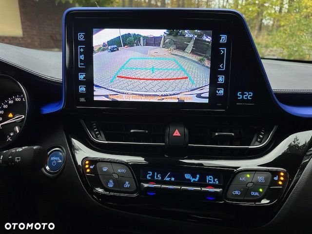 Toyota C-HR Business-Edition - 30