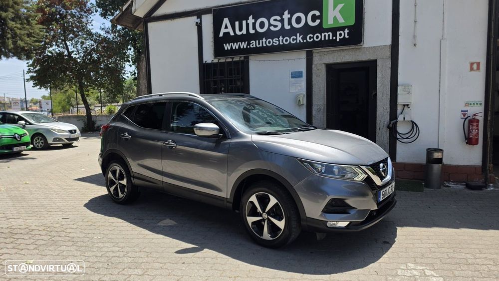 Nissan Qashqai 1.5 dCi Tekna — fotografia 2
