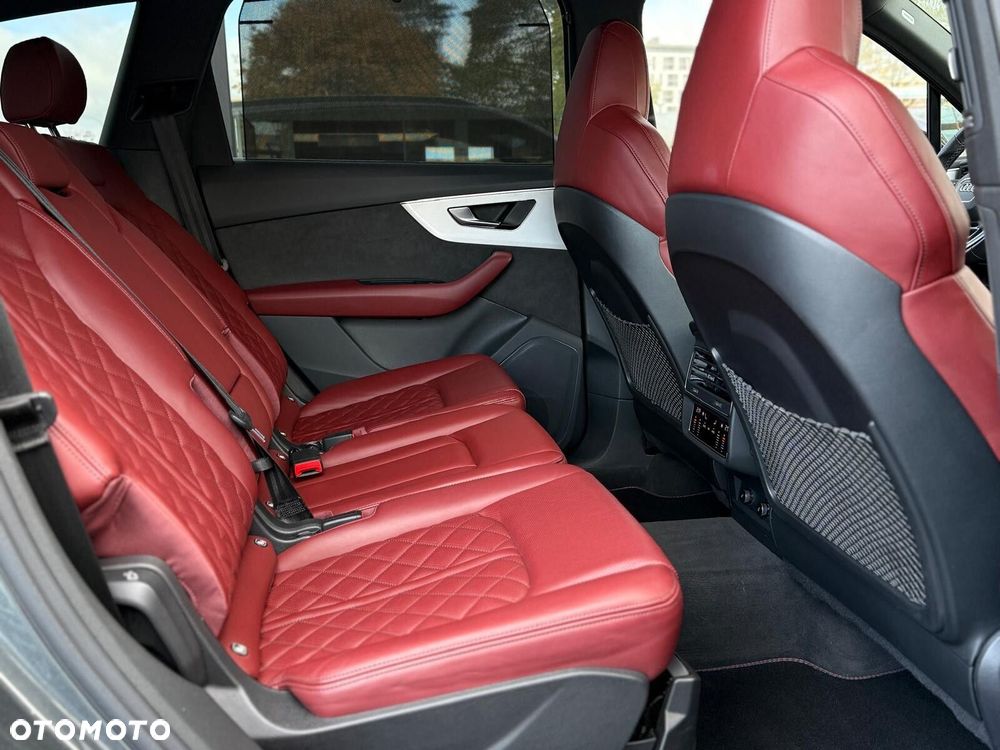 Audi SQ7 - 24