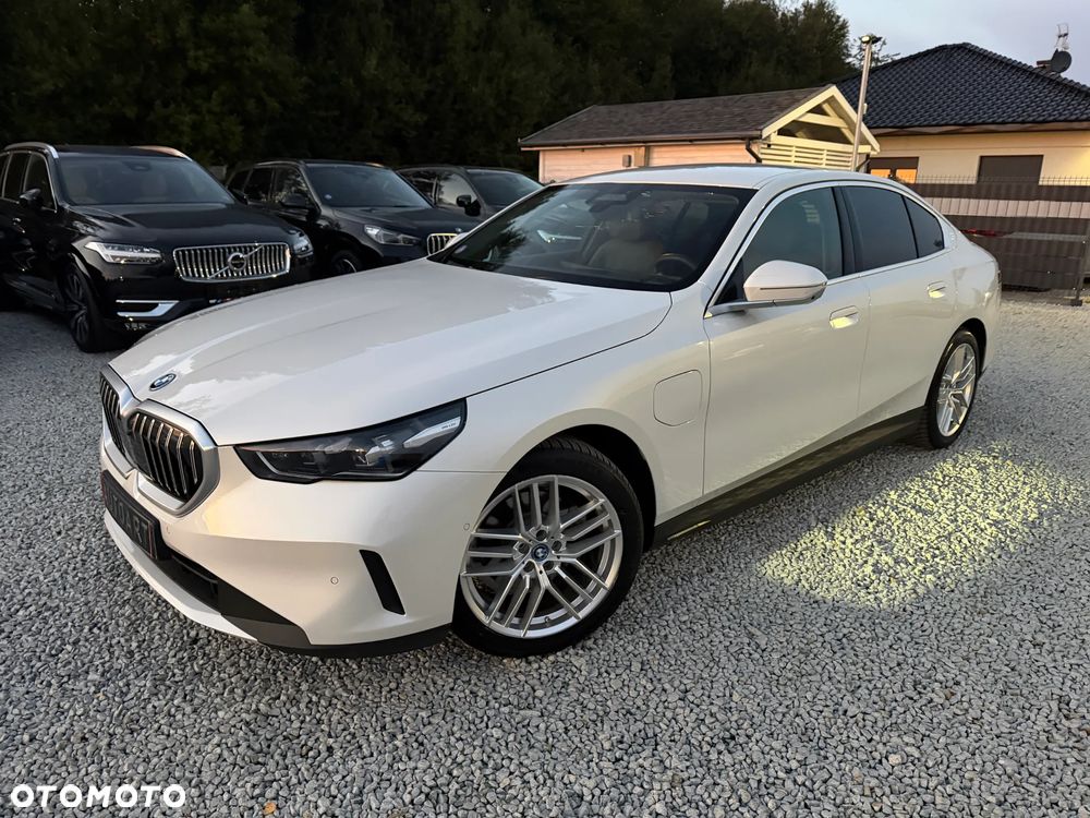 BMW Seria 5 530e xDrive - 6