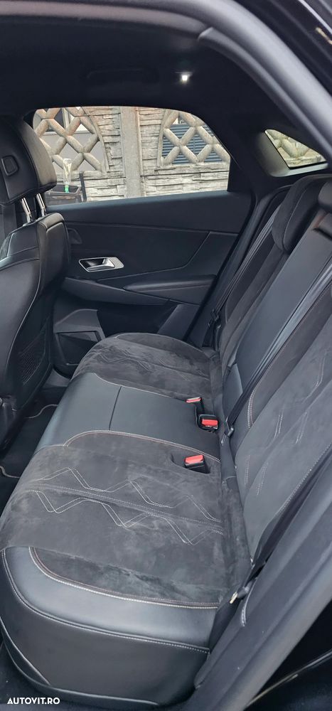 DS Automobiles DS 7 Crossback 1.6 PHeV FWD 225 EAT8 PERFORMANCE LINE + - 23