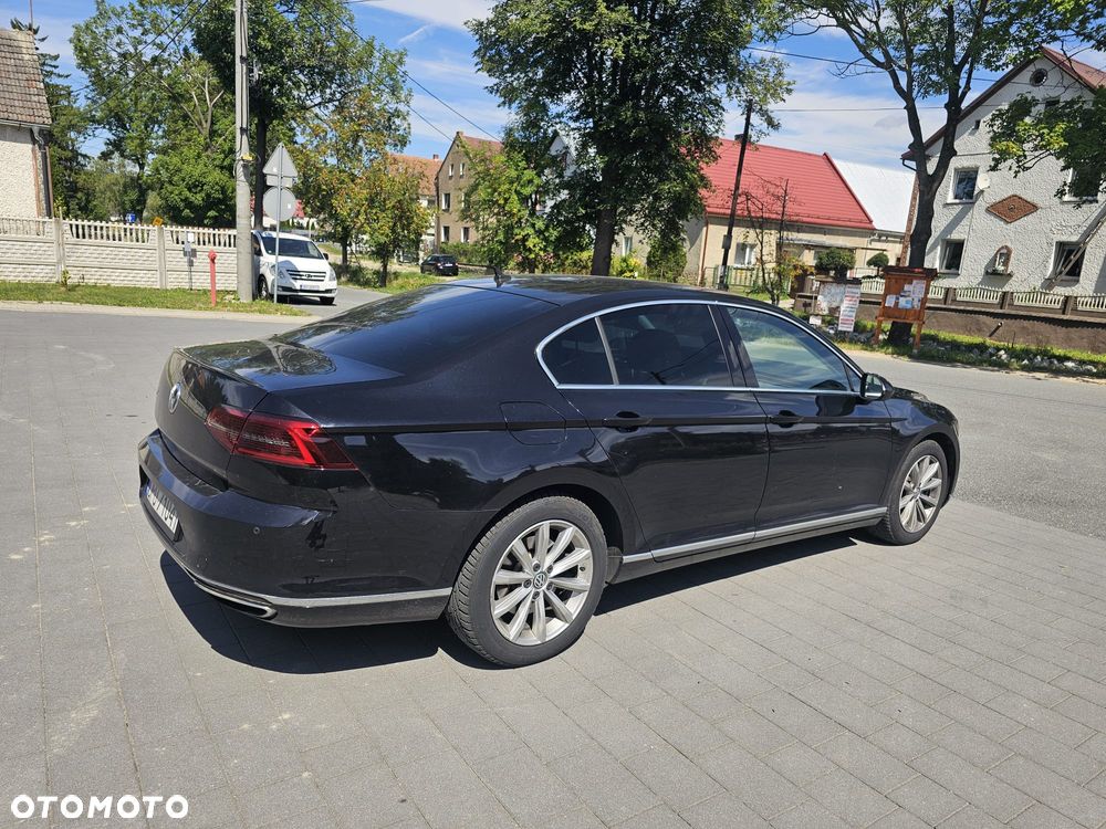 Volkswagen Passat 2.0 TSI (BlueMotion Technology) 4Motion DSG Highline - 4