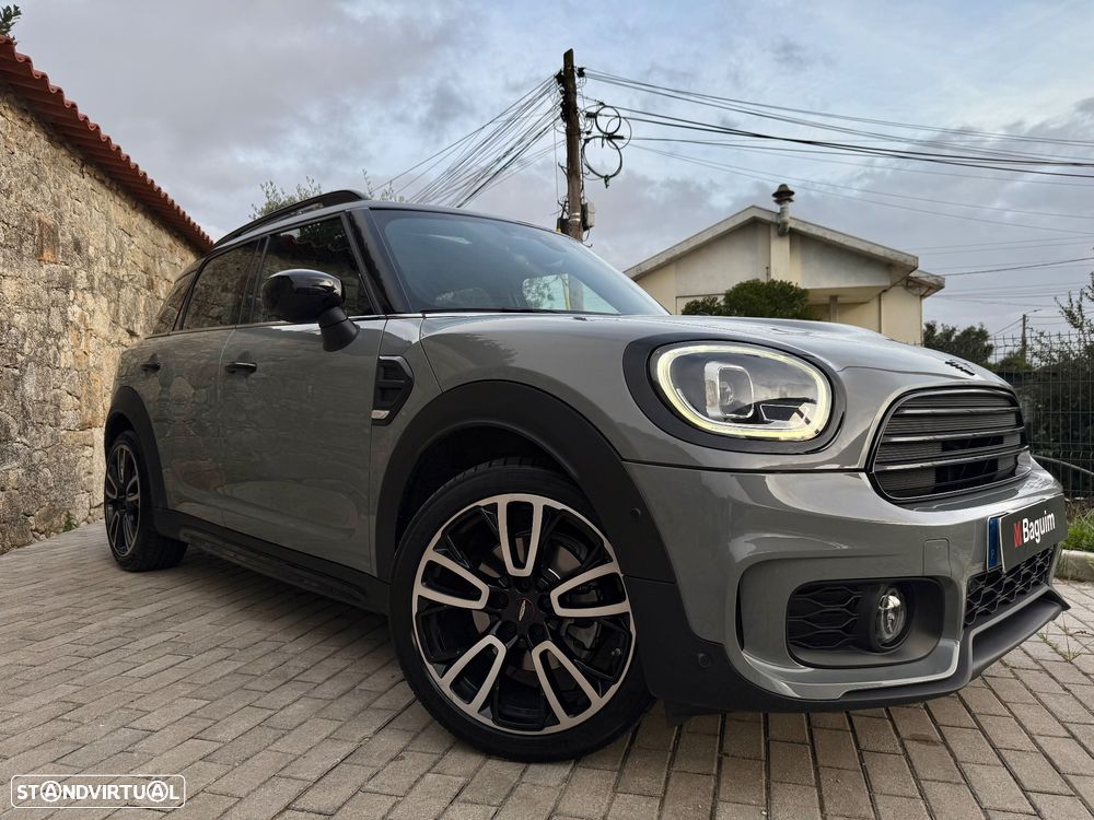 MINI Countryman Cooper D Premium First JCW Auto - 33