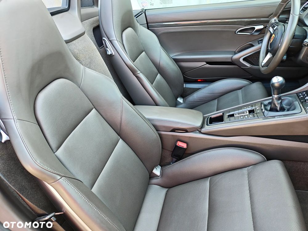 Porsche 718 Boxster GTS 4.0 - 12