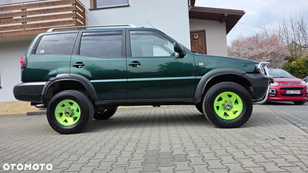 Nissan Terrano 2.7 TDi Comfort - 16