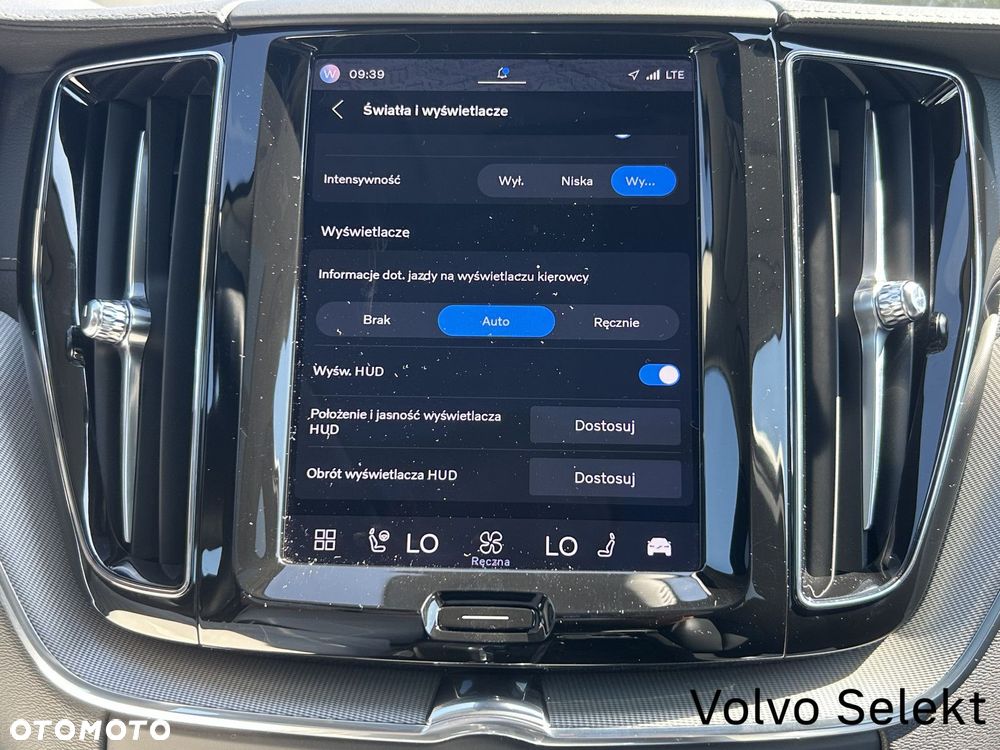 Volvo XC 60 - 21