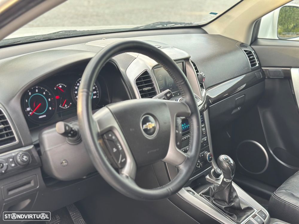 Chevrolet Captiva 2.2 VCDi Seven Xtreme 7L - 18