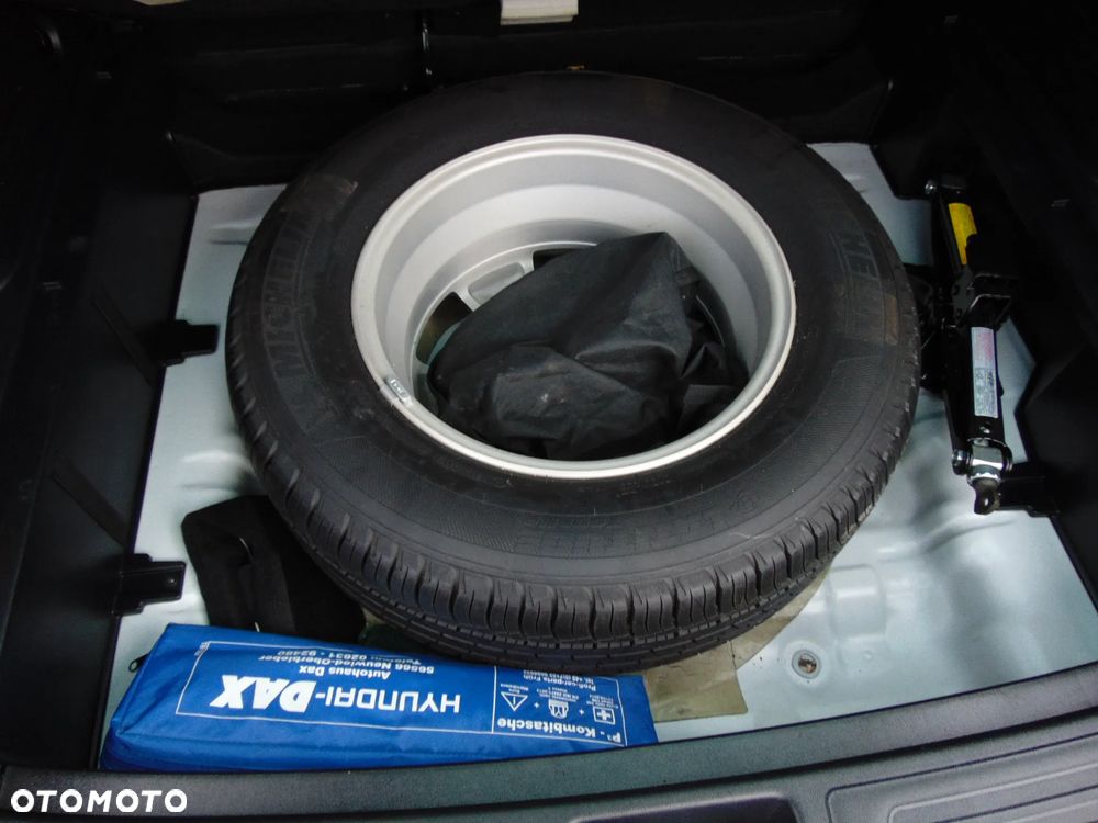 Hyundai ix35 2.0 2WD Style - 19