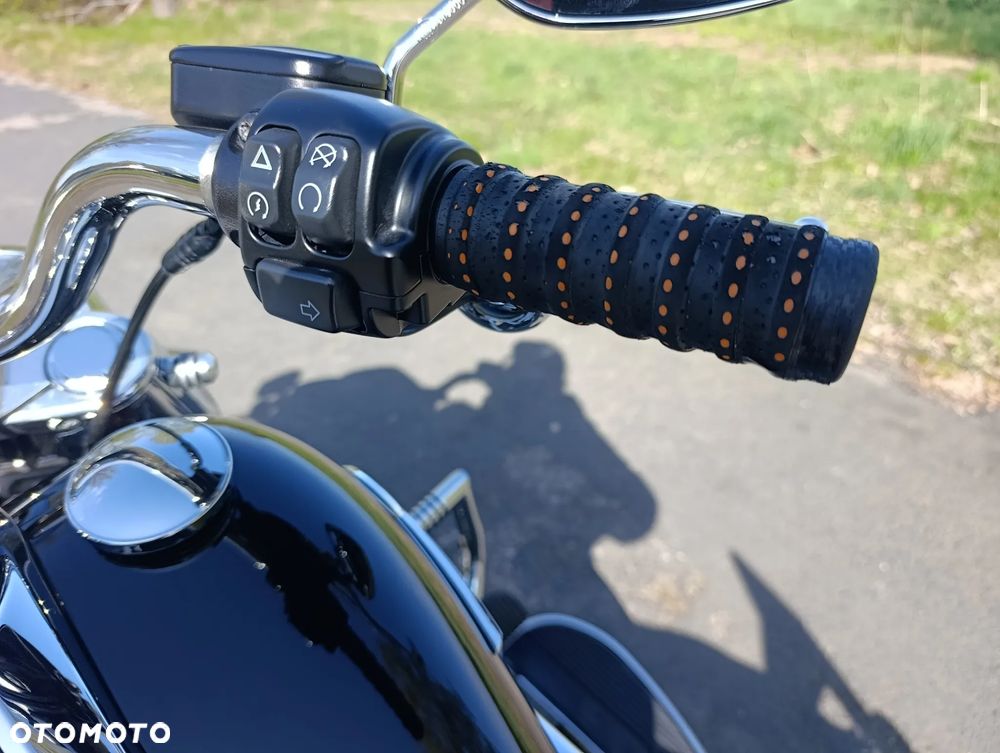 Harley-Davidson Softail Fat Boy - 34