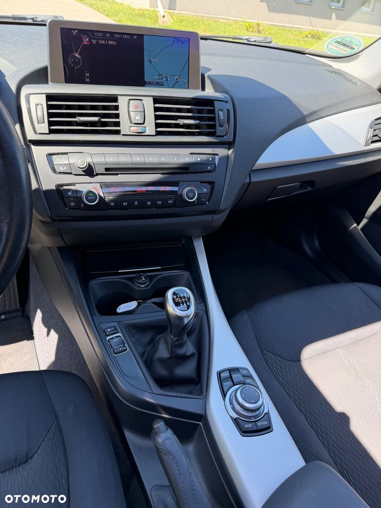 BMW Seria 1 116i Sport Line - 9