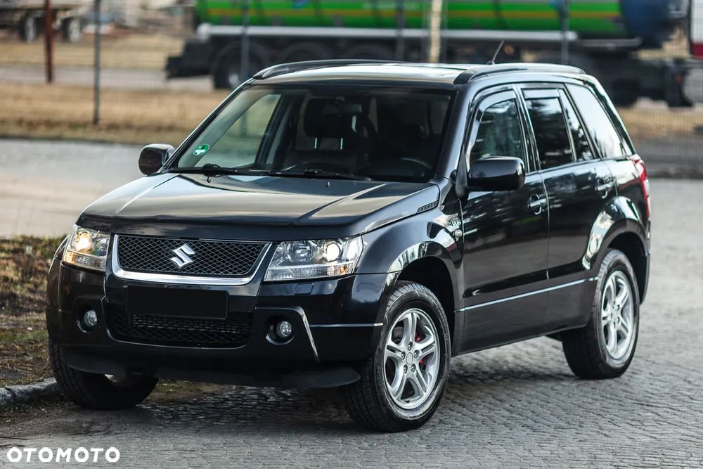 Suzuki Grand Vitara 1.9 DDiS Comfort DPF - 11