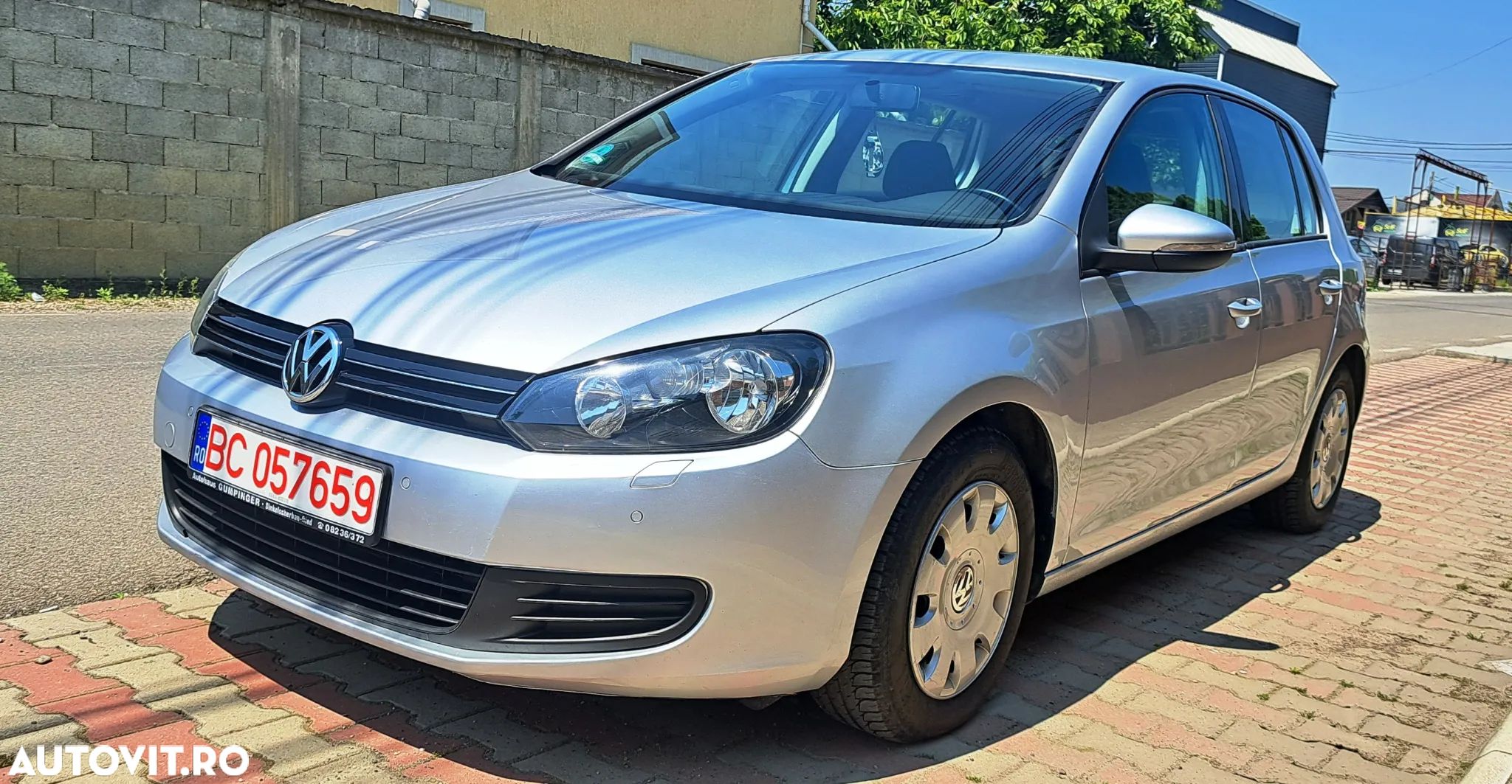 Volkswagen Golf 1.6 Edition - 1