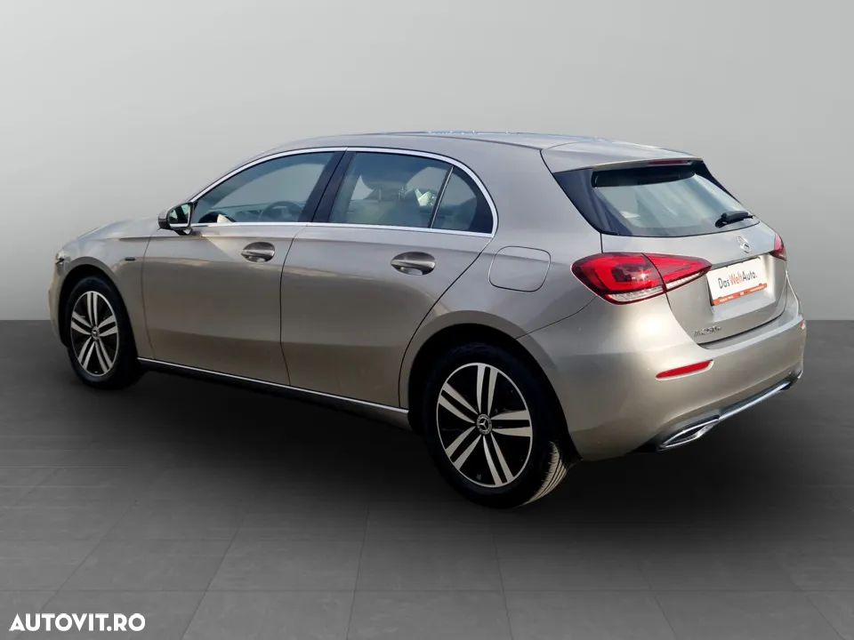 Mercedes-Benz A 250 e Aut. - 3