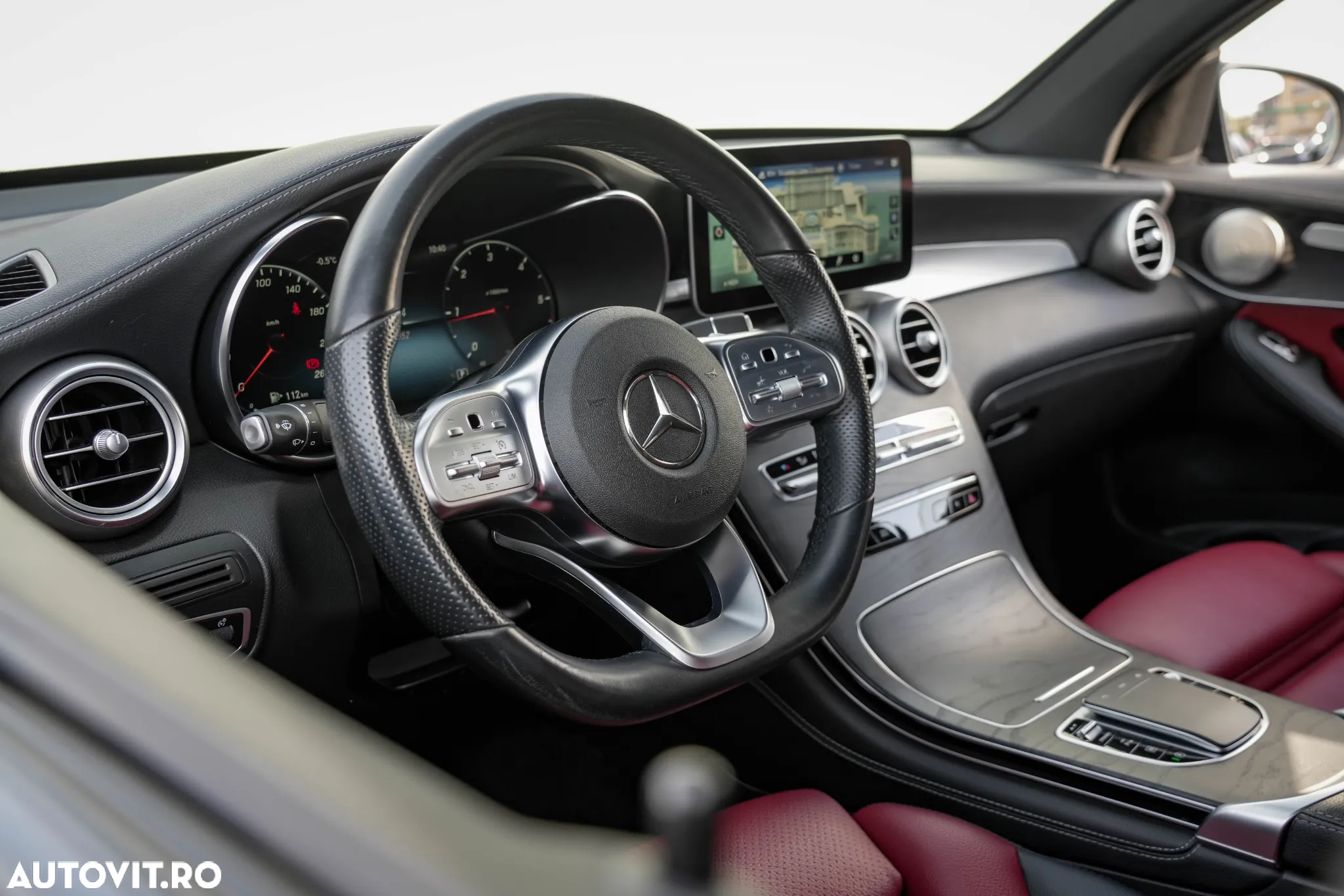 Mercedes-Benz GLC Coupe 220 d 4Matic 9G-TRONIC AMG Line Plus - 9