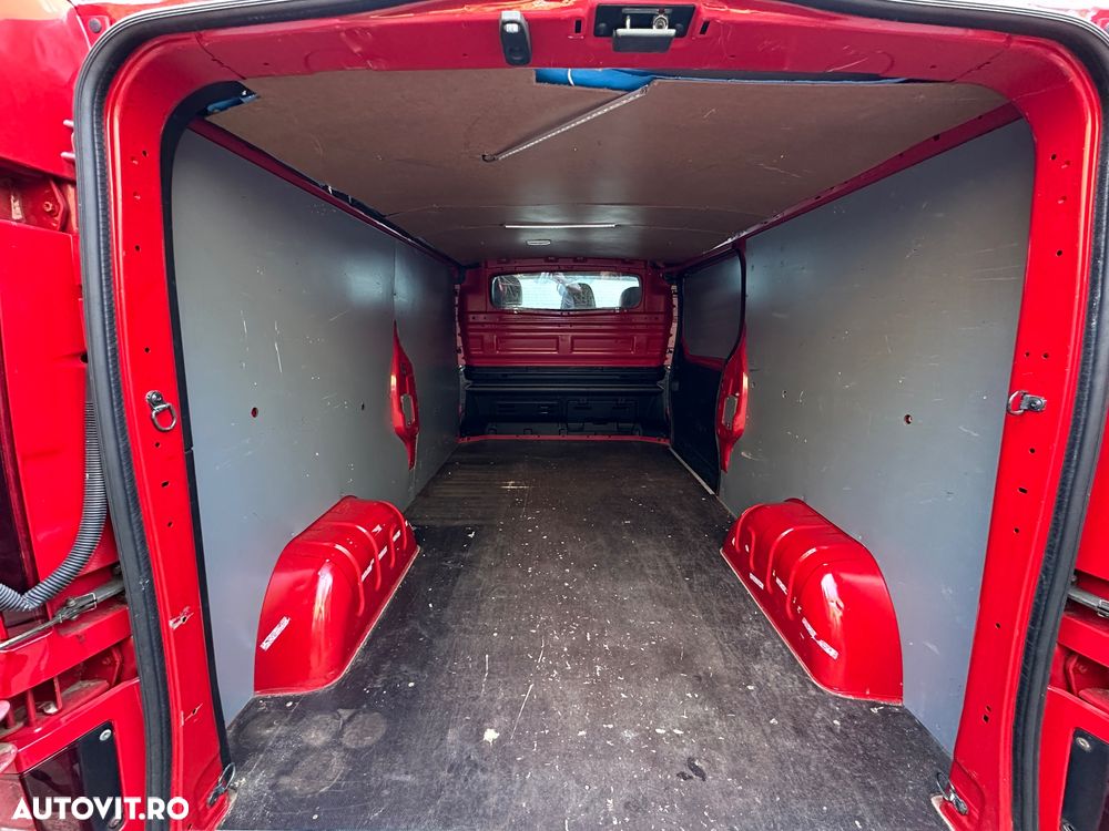 Opel Vivaro - 7