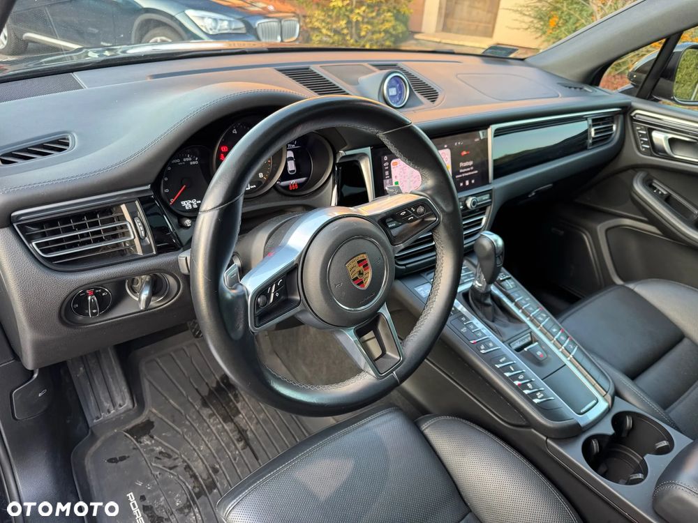 Porsche Macan - 19